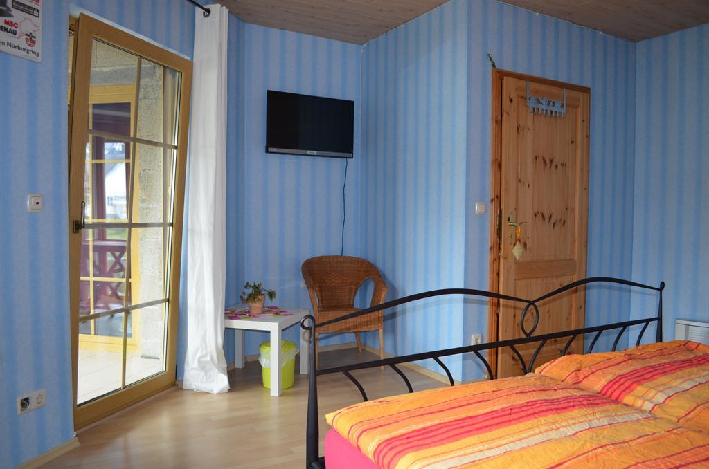 Gaestehaus Lara Wimbach Ruang foto