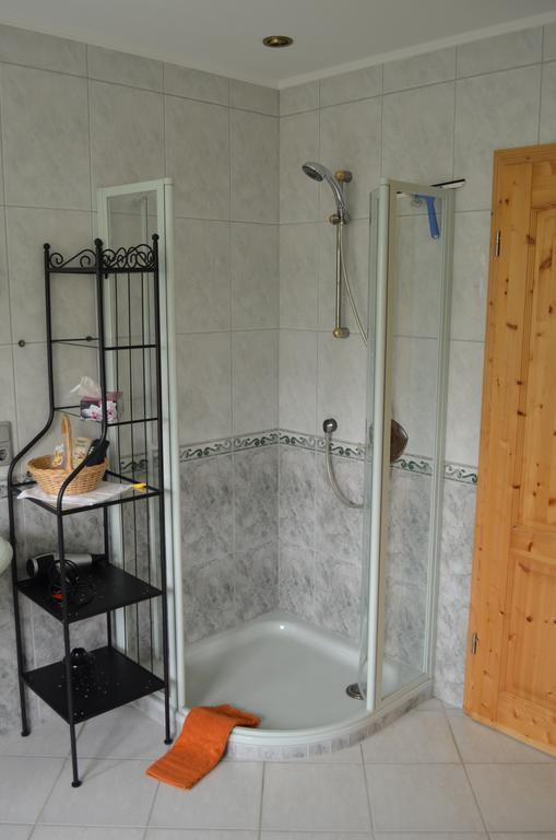 Gaestehaus Lara Wimbach Ruang foto