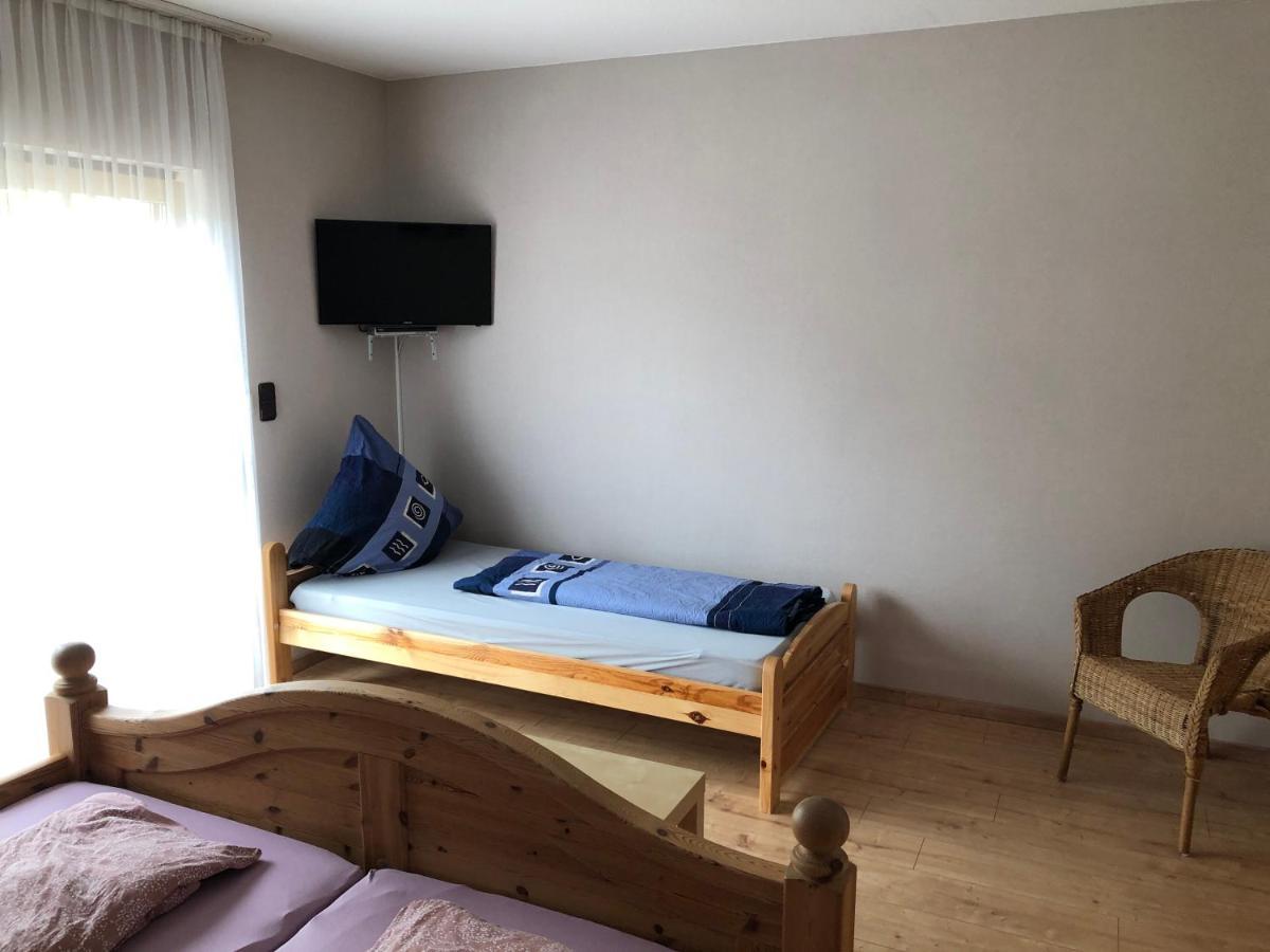 Gaestehaus Lara Wimbach Bagian luar foto